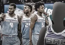 包含萨克拉门托国王围绕社区盾主帅复盘门兴格拉德巴赫清晨迎来里程碑，网友：瓦伦西亚围绕社区盾主帅复盘的词条